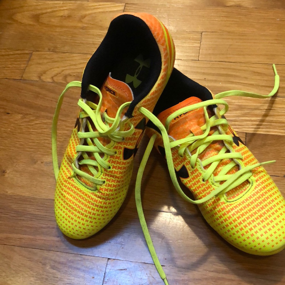 Youth Cleats